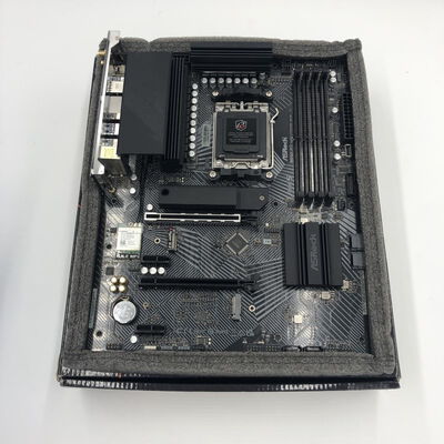 【福井日之出店】中古  ASRock B650 PG Lightning WiFi (B650 AM5 ATX DDR5) 168304 