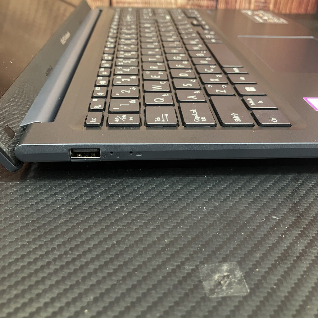 中古 ASUS Vivobook 15(7 150U/16GB/SSD512GB/W11H) 5070002196