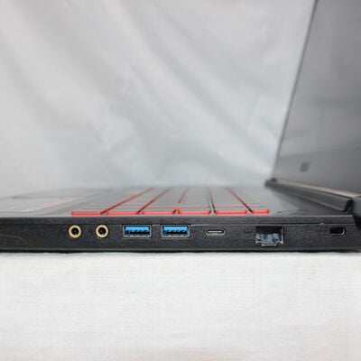【通販センター】中古  MSI GF63 Thin 9SC-082JP(Intel Core i7 9750H/16GB DDR4 (PC4)/SSD256GB+HDD1TB/なし/NVIDIA GeForce GTX 1650 4GB/15.6/1920x1080/Wi-Fi/W11H64 MAR) 199717 