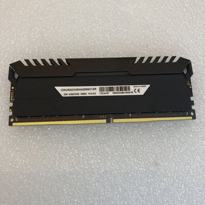 【京都店】中古  PC4-21300 16GB デスクトップ用(DDR4-2666) 135638 