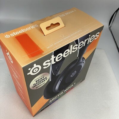 【新潟店】中古  SteelSeries Arctis Nova 1 (61606J) 3290006110 