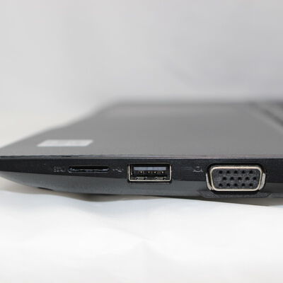 【通販センター】中古  DELL Vostro 3590(Intel Core i5 10210U 1.60GHz/16GB DDR4/SSD256GB/-/オンボード/15.6/1920x1080/GbE/Wi-Fi/WEBCAM/W11P/VBT) 197894 