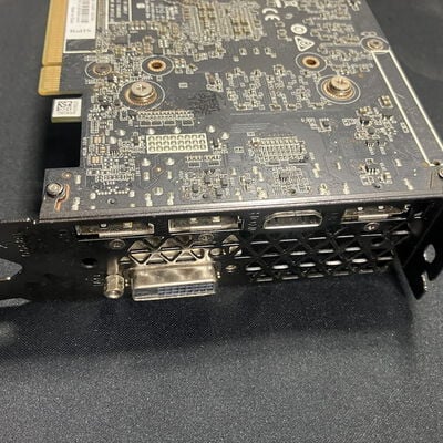 【大宮店】中古  ZOTAC ZT-T20700A-10P(RTX2070 8G GDR6 Mini Blower) 138331 