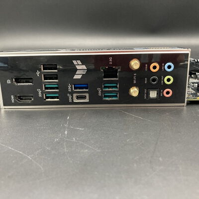 【熊本浜線店】中古  ASUS TUF GAMING B760M-PLUS WIFI D4(B760 mATX DDR4 167274 