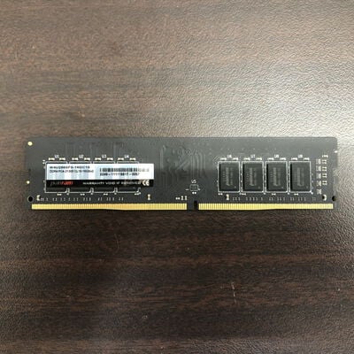 【福山ココローズ店】中古  PC4-21300 16GB デスクトップ用(DDR4-2666) 135638 