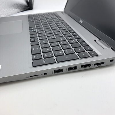 【宇都宮鶴田店】中古  DELL Latitude 5520 (Intel Core i7 1185G7 3.00GHz/16GB/SSD256GB/-/GeForce MX450/15.6/1920x1080/GbE/Wi-Fi/WEBCAM/W11H) 193801 