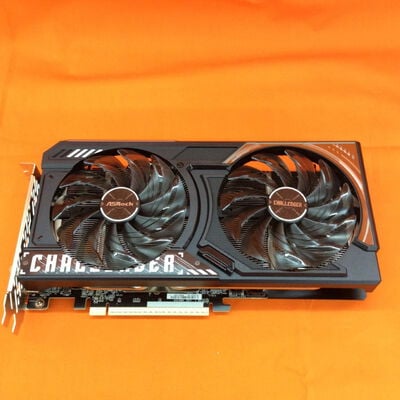 【なんば店】中古  ASRock RX9060XT CL 8GO/AX  3280021079 