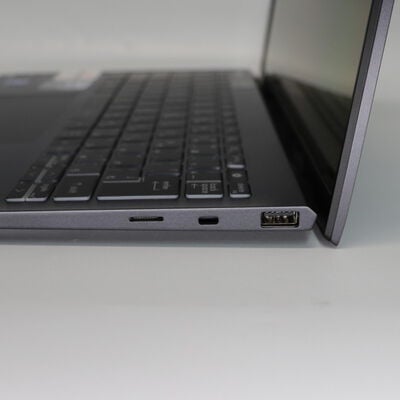 【札幌店】中古  MSI Prestige-13-AI-Evo-A1MG-4109JP(Ultra 7 155H/16GB/SSD512GB/なし/オンボード/13.3インチ/2880x1800/W11P) 3210014554 