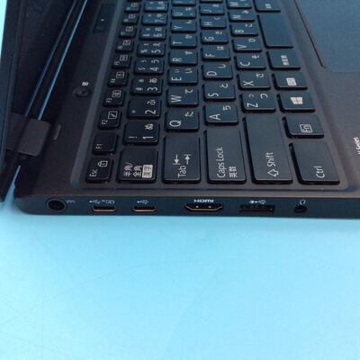 【秋葉原本店】中古  FUJITSU_FMVU29022(i5-10310U/4GB/SSD128GB/W11P) 3410014441 
