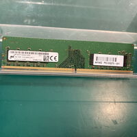 中古  PC4-21300 8GB デスクトップ用(DDR4-2666) 126165 