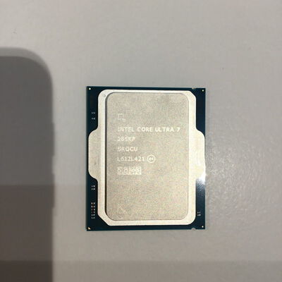 【松山環状枝松店】中古  INTEL Core Ultra 7 265KF (1851/3.9G/30M/C20/T20) 