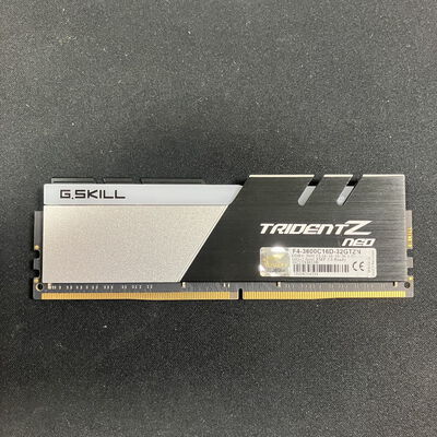 【大宮店】中古  PC4-28800 16GB デスクトップ用(DDR4-3600) 140734 