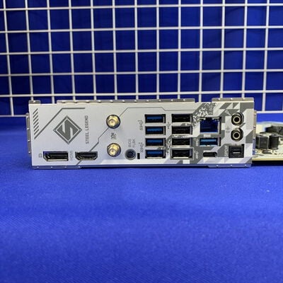 【横浜駅前店】中古  ASRock B650 Steel Legend WiFi (B650 AM5 ATX) 3400008106 