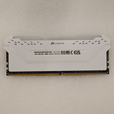 【通販センター】中古  PC4-25600 8GB デスクトップ用(DDR4-3200) 140727 