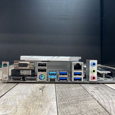 【広島店】中古  ASRock B550M Pro4 (B550 AM4 mATX DDR4) 142938 