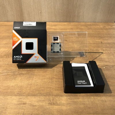 【姫路店】中古  AMD Ryzen 7 9850X3D (AM5/4.7/104M/C8/T16/120W) 188690 