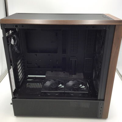 【白山FM松任店】中古  Lian Li LAN217X (LANCOOL 217 E-ATX ｶﾞﾗｽ BK) 4950001873 