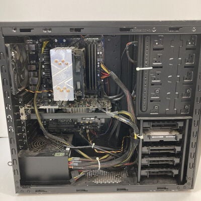 【神戸・三宮店】中古  GALLERIA ZJ(i7 8700K/24GB/SSD256GB/HDD1TB/GTX1060) 3430006113 