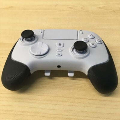 【博多店】中古  Razer Wolverine V2 Pro(RZ06-04710100-R3A1) 3210012068 