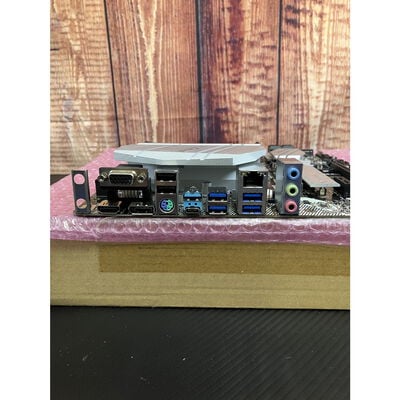 【富士青葉店】中古  ASRock B550M Pro4 (B550 AM4 mATX DDR4) 142938 