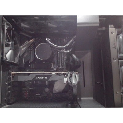 【前橋ｲﾝﾀｰｱｶﾏﾙ店】中古  自作デスクトップパソコン(i7 9700K/16GB/SSD500GB/HDD2TB/RTX2070/W11H) 4540001918 