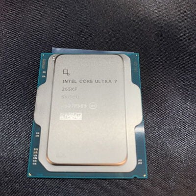 【横浜駅前店】中古  INTEL Core Ultra 7 265KF (1851/3.9G/30M/C20/T20) 