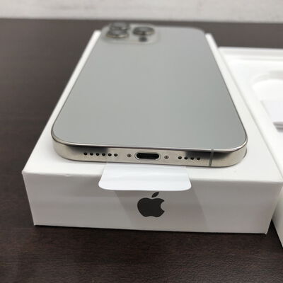 【福山ココローズ店】中古  【docomo版SIMフリー】Apple iPhone16 Pro Max 512GB ナチュラルチタニウム MYWP3J/A 170366 