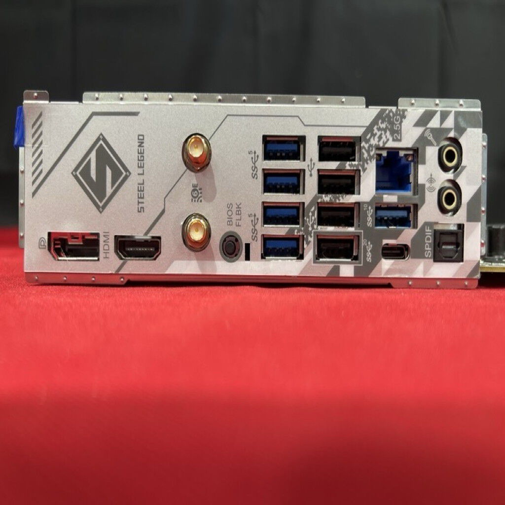 中古 ASRock B650 Steel Legend WiFi (B650 AM5 ATX) 5140000967【4/15