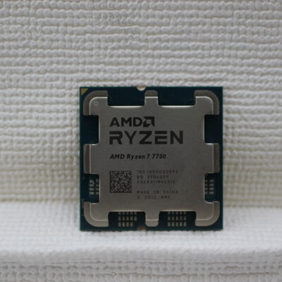 【通販センター】中古  AMD Ryzen 7 7700 (AM5/3.8GHz/40M/C8/T16/65W) 154483 
