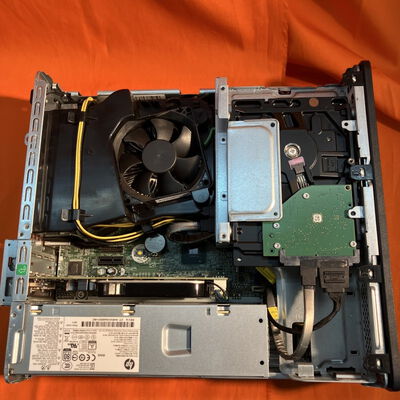 【なんば店】中古  HP ProDesk 400 G6 SFF (9400F/8GB/HDD500GB/Mt/RX550X/WLAN/W10H64) 182585 