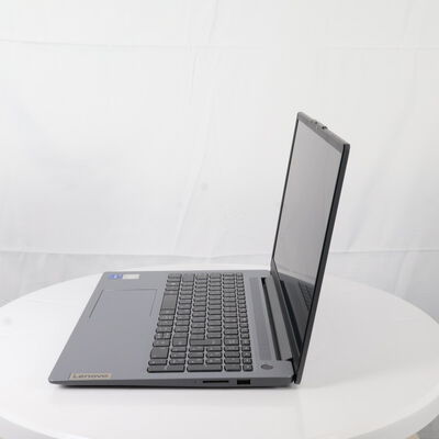 【通販センター】中古  Lenovo IdeaPad Slim 3 15IRH8 83EM008SJP(Intel Core i7 13620H/16GB/SSD500GB/なし/オンボード/15.6/1920x1080/Wi-Fi/W11H64 MAR) 185401 