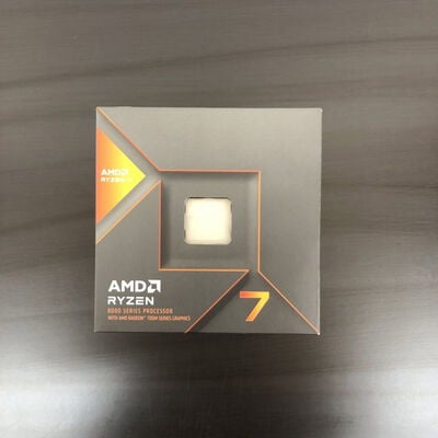 【長野稲里店】中古  AMD Ryzen 7 8700G (AM5/4.2GHz/24M/C8/T16/65W) 166430 