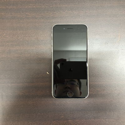 【福山ココローズ店】中古  【国内版SIMフリー】Apple iPhoneSE 4.7インチ (第3世代) 64GB (スターライト) MMYD3J/A 154843 