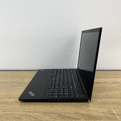 【津ラッツ店】中古  LENOVO E15 Gen2 MSO 指紋認証あり (Intel Core i5 1135G7 2.4GHz/8GB/SSD256GB/-/オンボード/15.6/1920x1080/GbE/Wi-Fi/WEBCAM/W11P/Microsoft Office Home and Business 2024) 188554 