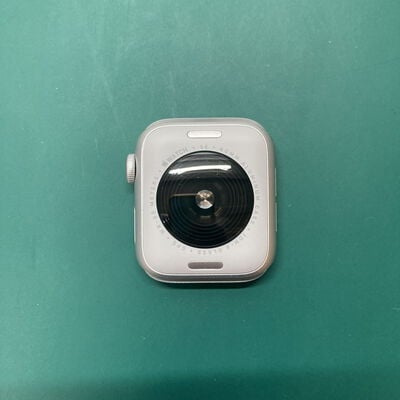 【浦添城間店(沖縄)】中古  Apple Watch SE2 40mm GPS シルバーアルミニウムケース/デニムスポーツバンド (S/M) MXEC3J/A 3400008006 