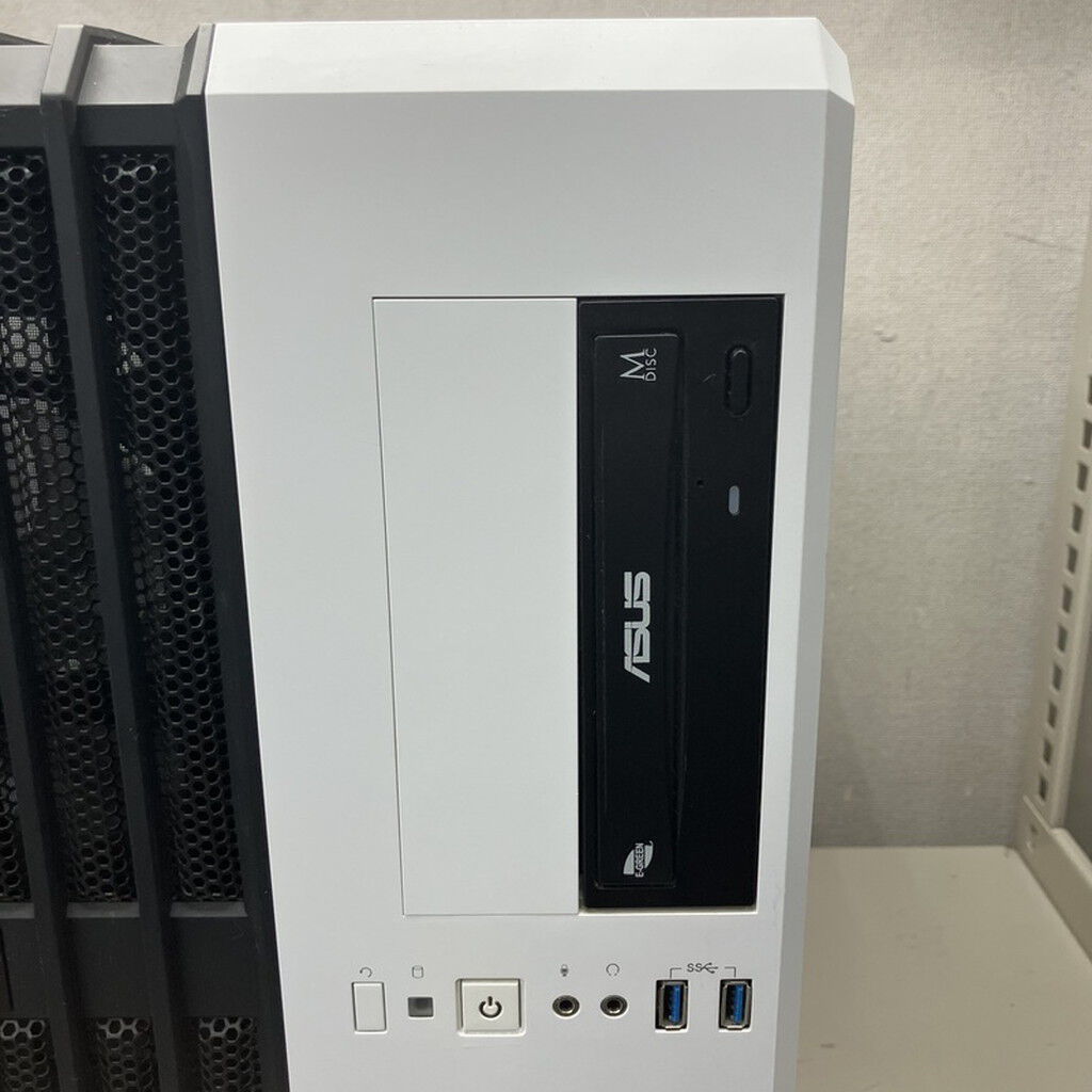 中古 自作PC(8700K/32GB/500GB/GTX1080Ti/W10P) 3330002976