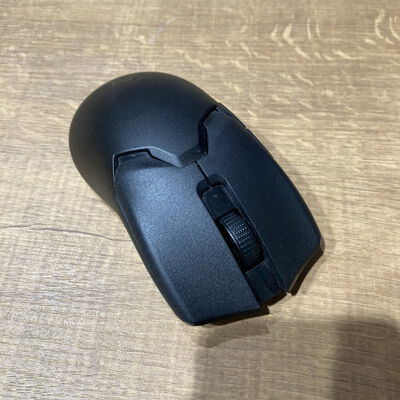 【富山本郷店】中古  Razer Viper V2 Pro Black (RZ01-04390100-R3A1) 4760001377 
