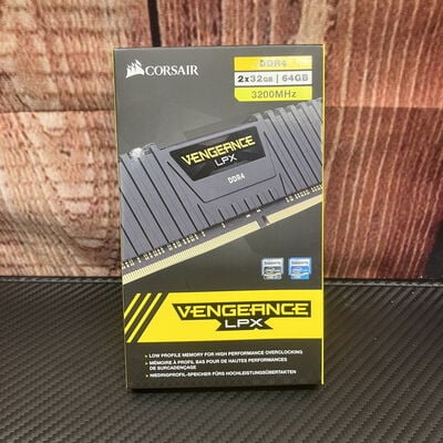 【富士青葉店】中古  corsair CMK64GX4M2E3200C16(DDR4 PC4-3200 32x2枚) 5070001911 