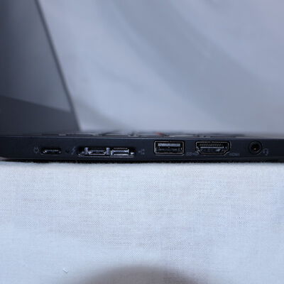 【通販センター】中古  【ジャンク品/保証無/返品質問不可】Lenovo ThinkPad X280 20KESEL500(Intel Core i5 8250U/16GB/SSD256GB/なし/オンボード/12.5/1366x768/Wi-Fi/W11H64 MAR) 185935 