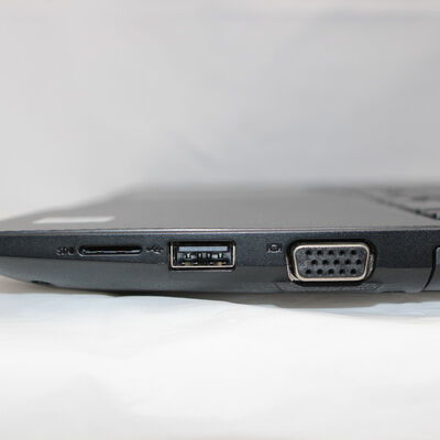 【通販センター】中古  DELL Vostro 3590(Intel Core i5 10210U 1.60GHz/16GB DDR4/SSD256GB/-/オンボード/15.6/1920x1080/GbE/Wi-Fi/WEBCAM/W11P/VBT) 197867 