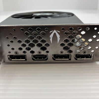 【秋葉原本店】中古  ZOTAC_ZT-D40600G-10B(RTX4060_8GB) 3410013331 