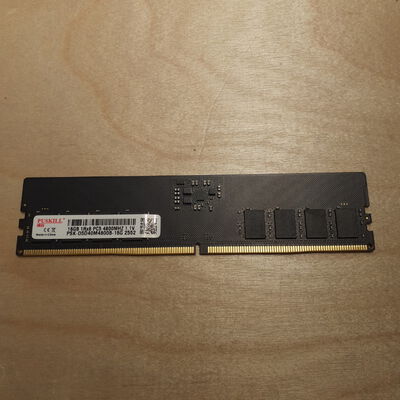 【鹿児島店】中古  PC5-38400 16GB デスクトップ用 149151 