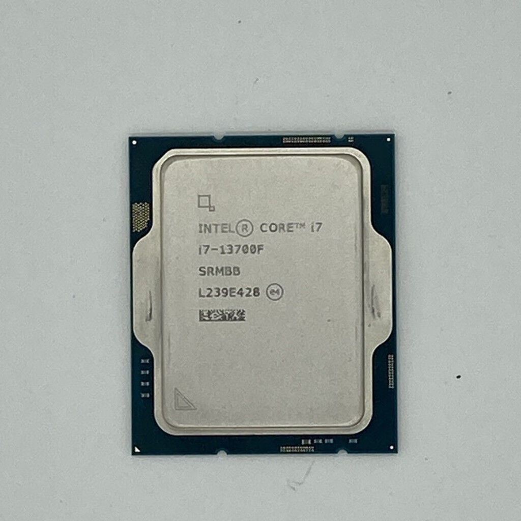 Intel Core i7-13700F【中古】 中古 INTEL Core i7 13700F (1700/2.1G/30M/C16/T24) 154211