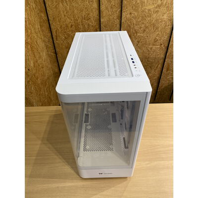 【座間相武台】中古  Thermaltake CA-11G-00M6WN-00(View 290 ATX ｶﾞﾗｽWH) 4510002978 