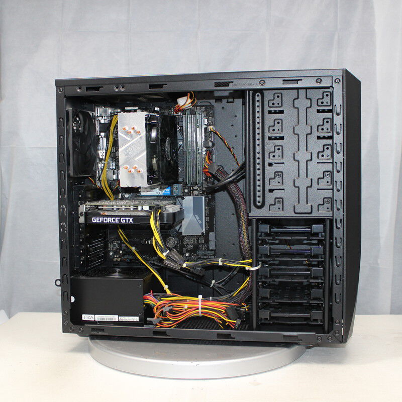 中古 THIRDWAVE GALLERIA KT(Intel Core i7 8700/16GB/SSD250GB