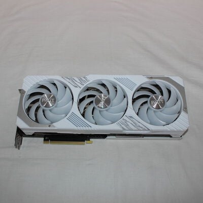 中古  Palit NED47TST19T2-1043W GamingPro White OC (RTX4070Ti SUPER 16GB) 164255 