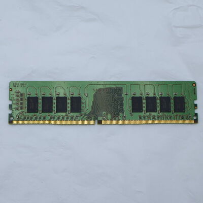 【通販センター】中古  PC4-21300 8GB デスクトップ用(DDR4-2666) 126165 