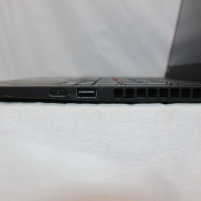 【通販センター】中古  Lenovo ThinkPad X1 Carbon 20R2CTO1WW(Intel Core i7 10510U/16GB/SSD512GB/なし/オンボード/14/1920x1080/Wi-Fi/W11H64 MAR) 185895 