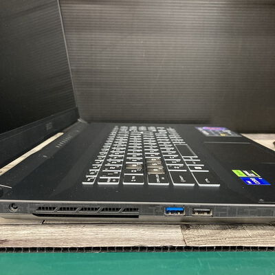 【広島店】中古  katana17 B 12VFK(i7-12650H/16GB/SSD1TB/RTX4060/なし/17.3インチ/1920&times;1080/W11H) 3320005174 