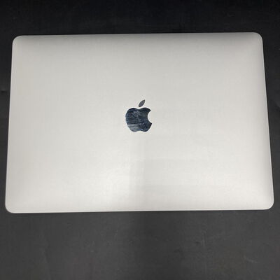 【熊本浜線店】中古  Apple MacBook Pro 13.3インチ (Core i5 2.0GHz/16GB/512GB) シルバー Touch Bar Magic Keyboard搭載モデル MWP72J/A (Early 2020) 142639 